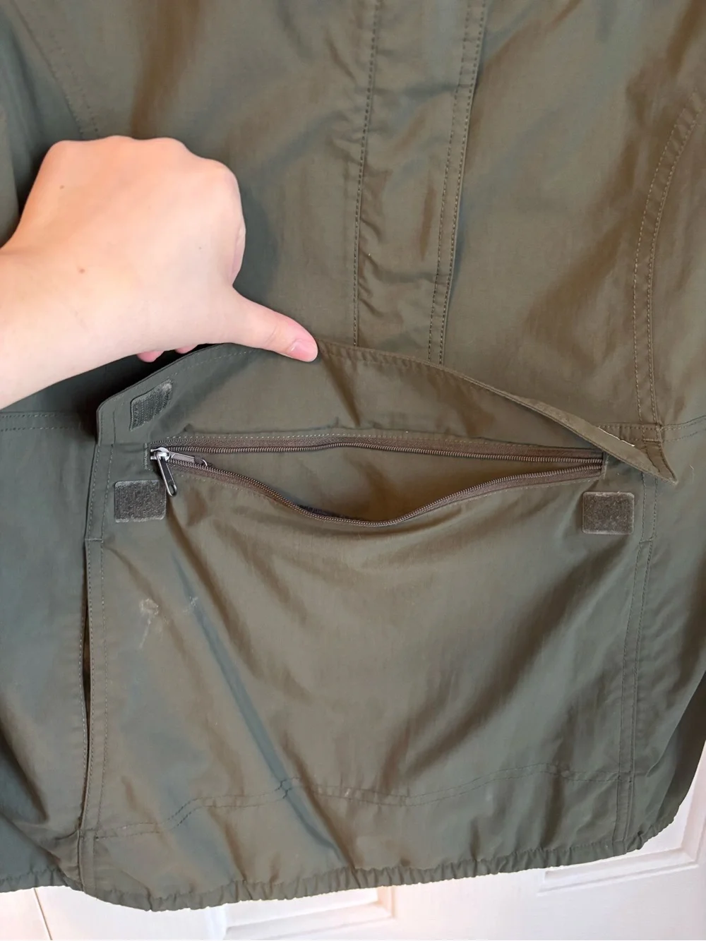 Eddie Bauer Olive Green Hooded Pull-Over Jacket